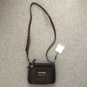 CALVIN KLEIN CROSSBODY BAG